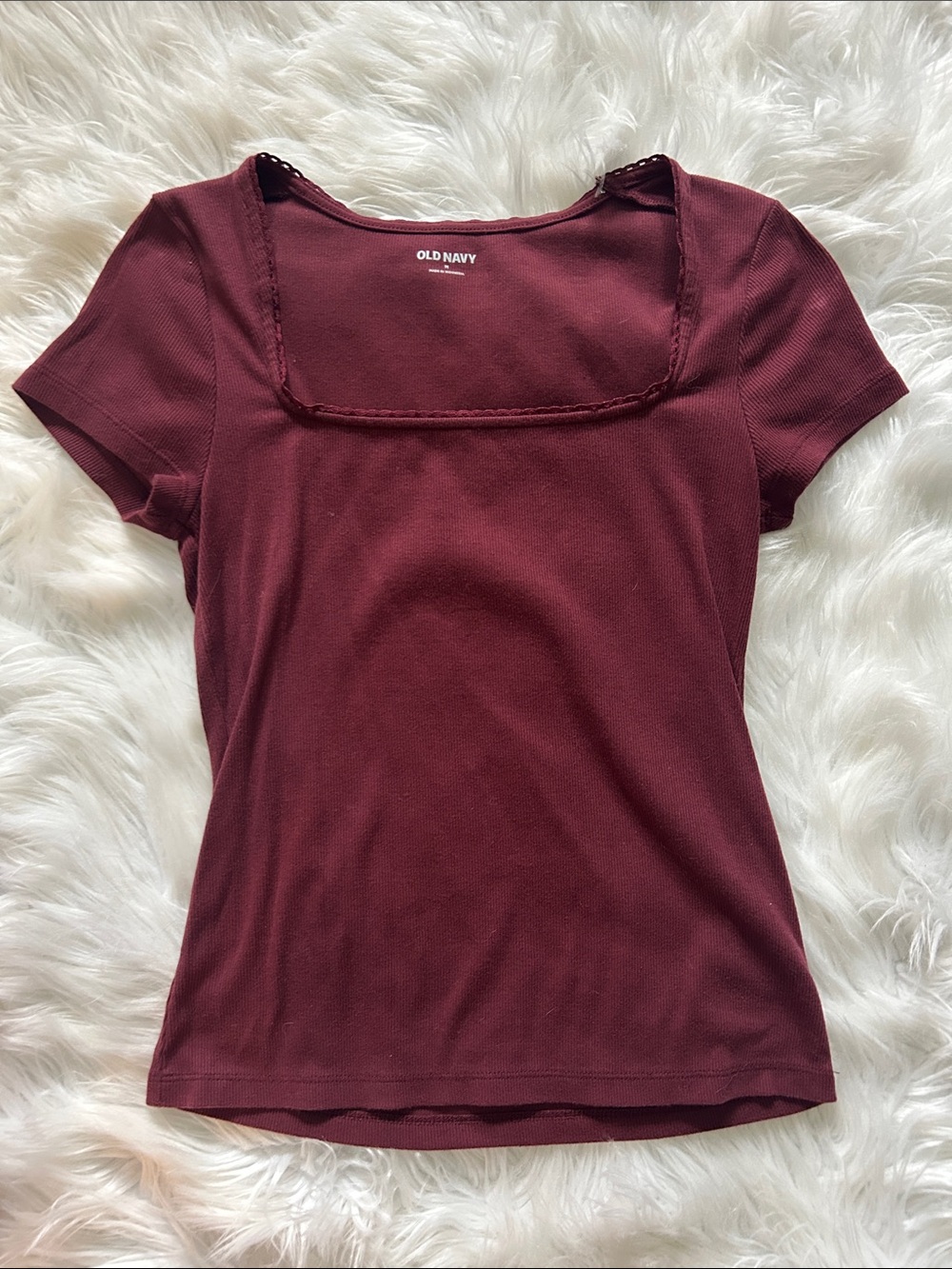 Old Navy Women's Burgundy Square-Neck Short Sleeve Tee